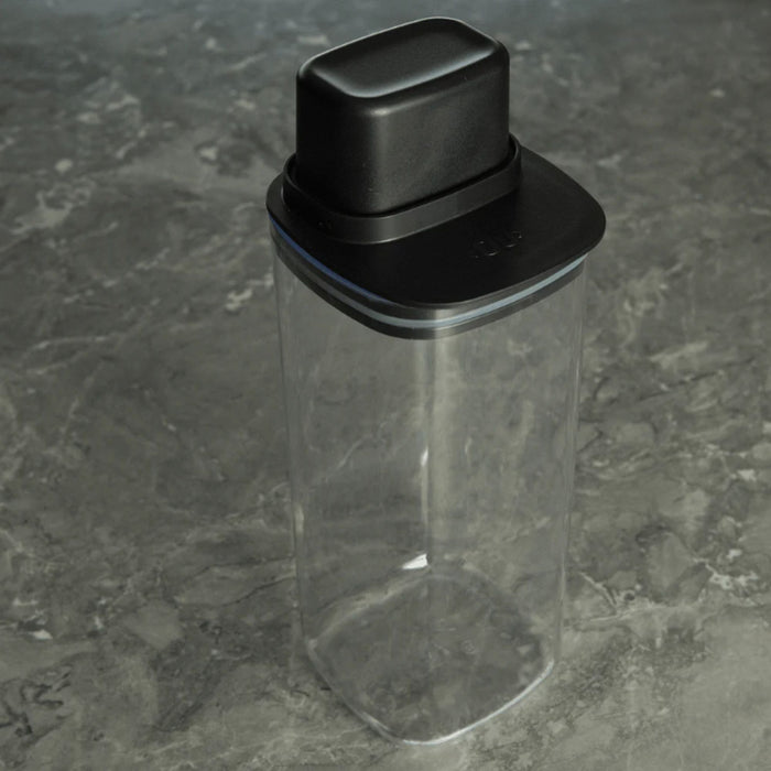 Pote Hermético Ou Drop Recipiente Con Medidor Negro 1.5L